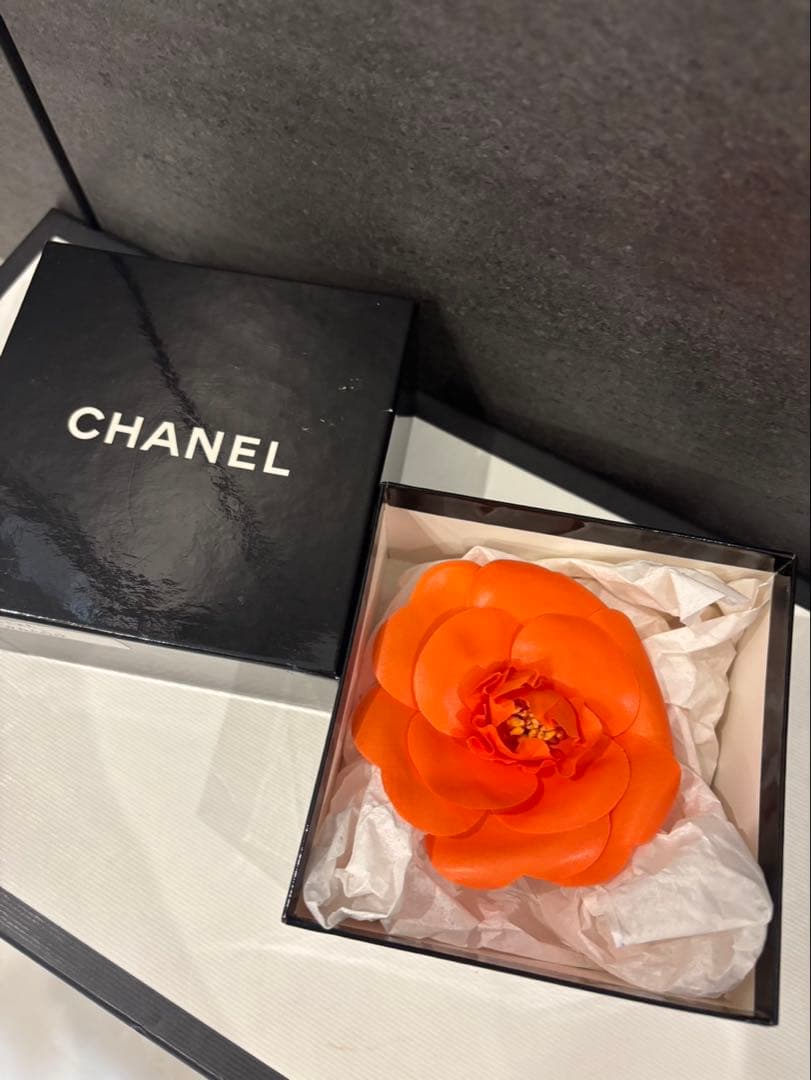 CHANEL カメリア　コサージュ