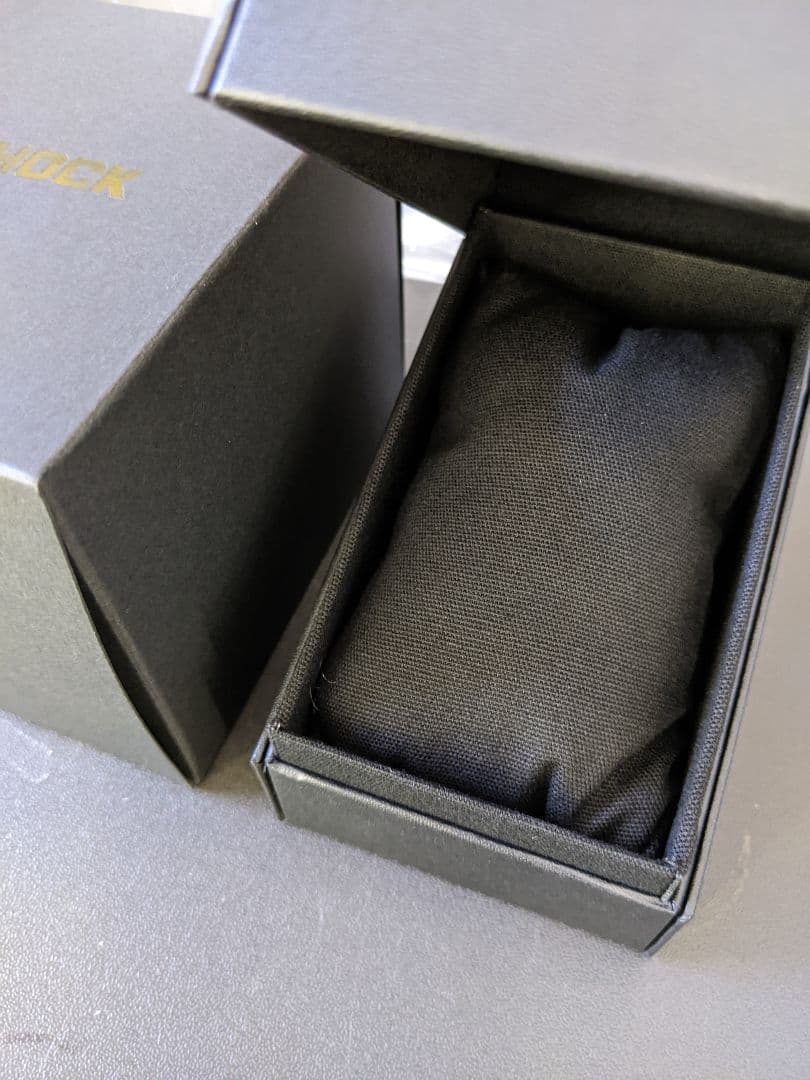 新品　GMW-B5000BT-1JF　G-SHOCK　ブラックベゼル　フルメタル