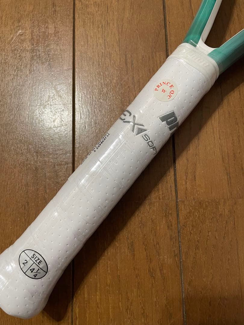 Prince 限定カラー EMBLEMテニスラケット 110