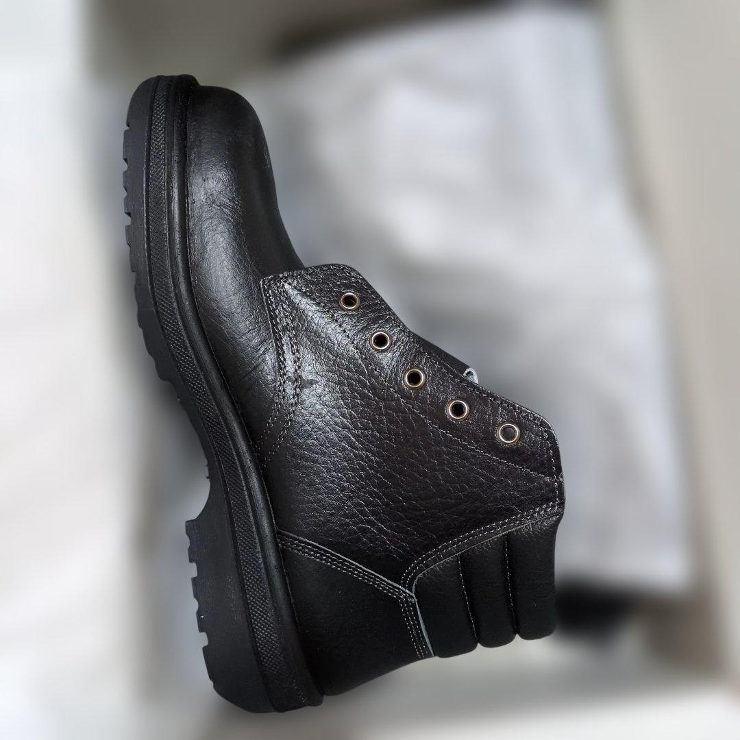 ミドリ安全　黒 ハイカット安全靴