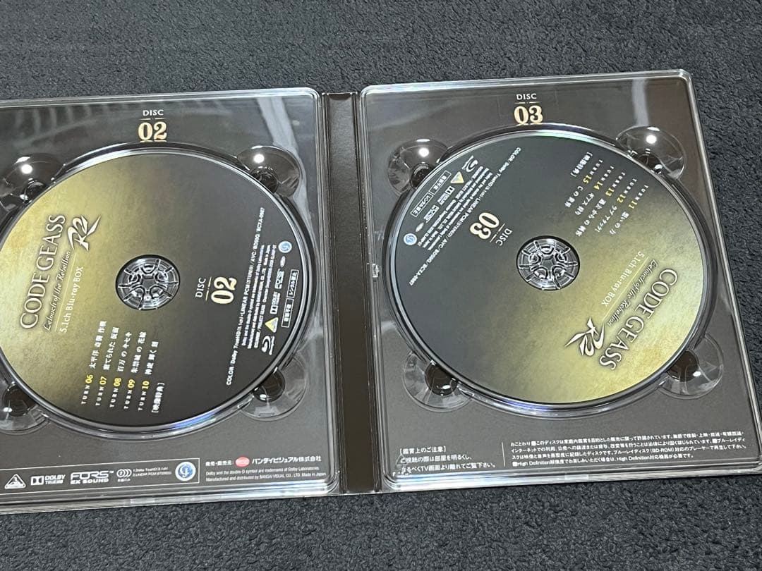 コードギアス 反逆のルルーシュ&R2 セット　Blu-ray