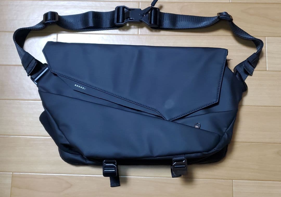 バッグ SEKKEI MX-Sling