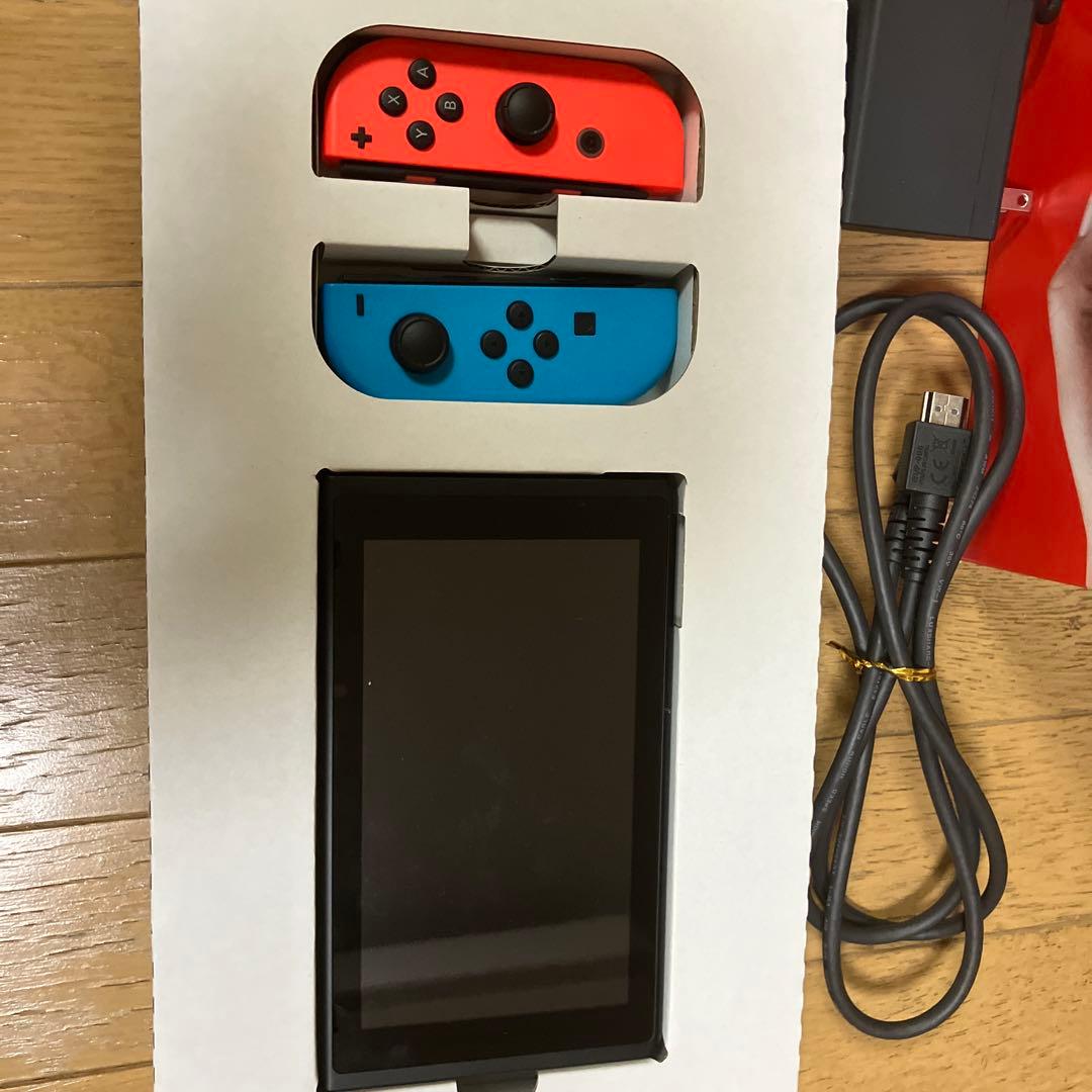 Nintendo Switch ネオンレッド/ブルー 本体