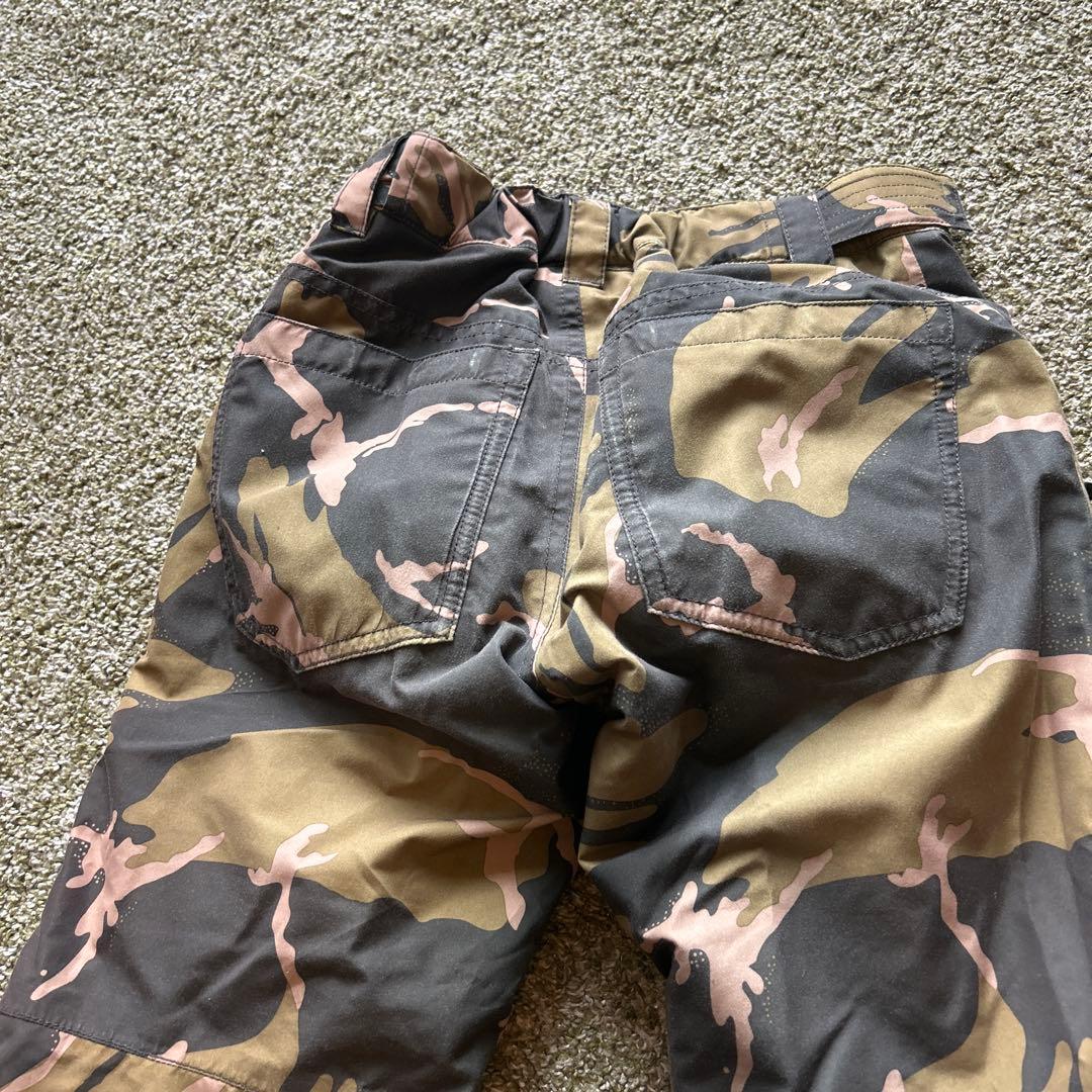 BURTONスノーボードウェアキッズ　S