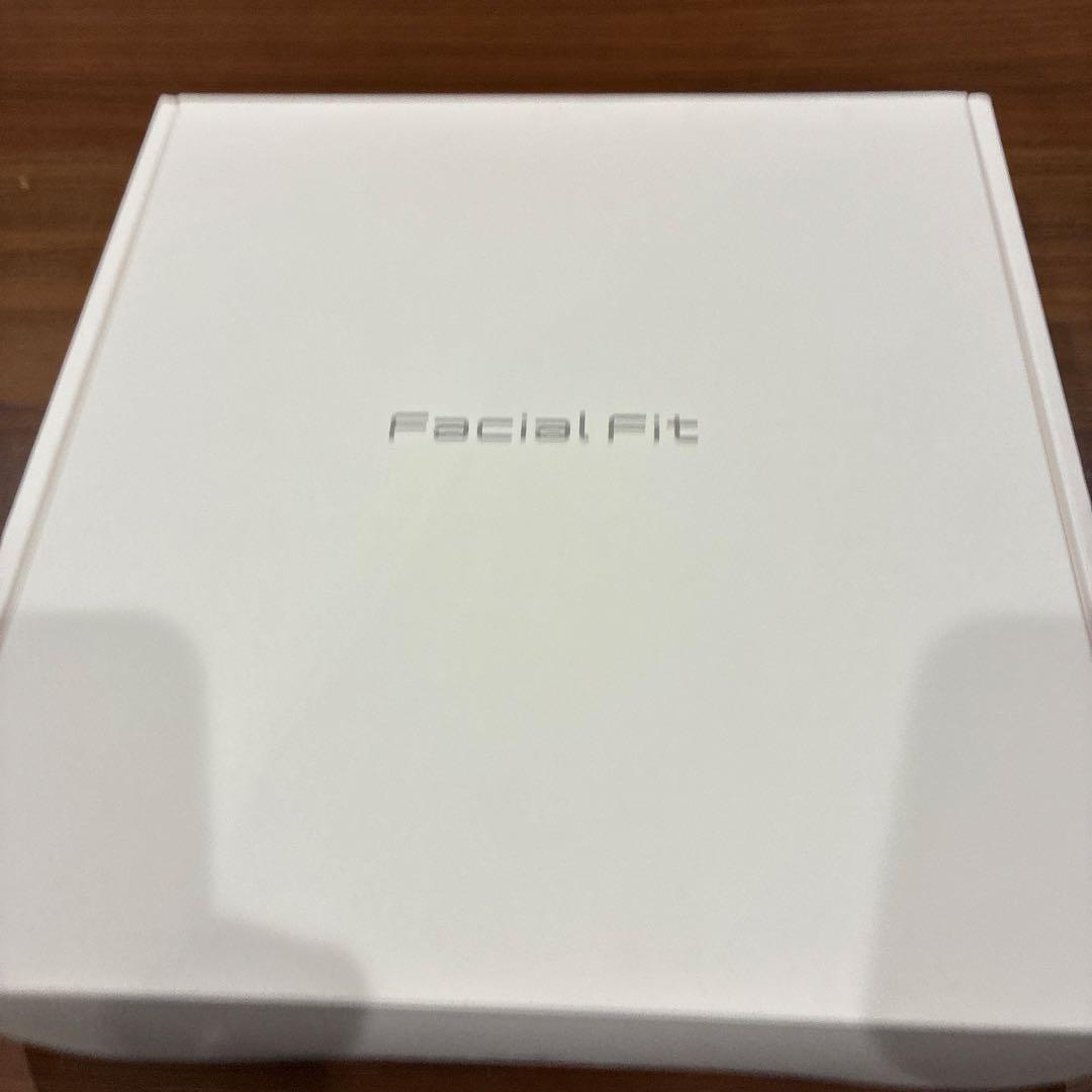 新品未使用シックスパッドフェイシャルフィット