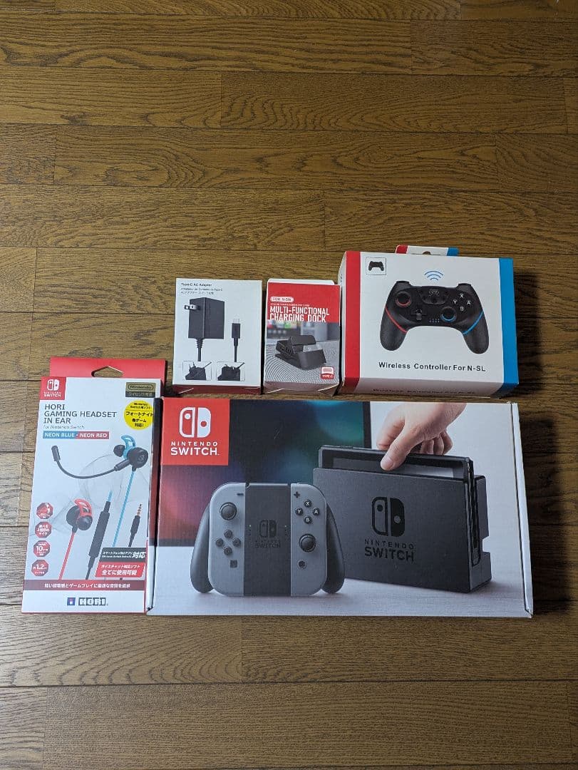 Nintendo Switch 本体 グレー｜周辺機器多数｜2カ所設置OK