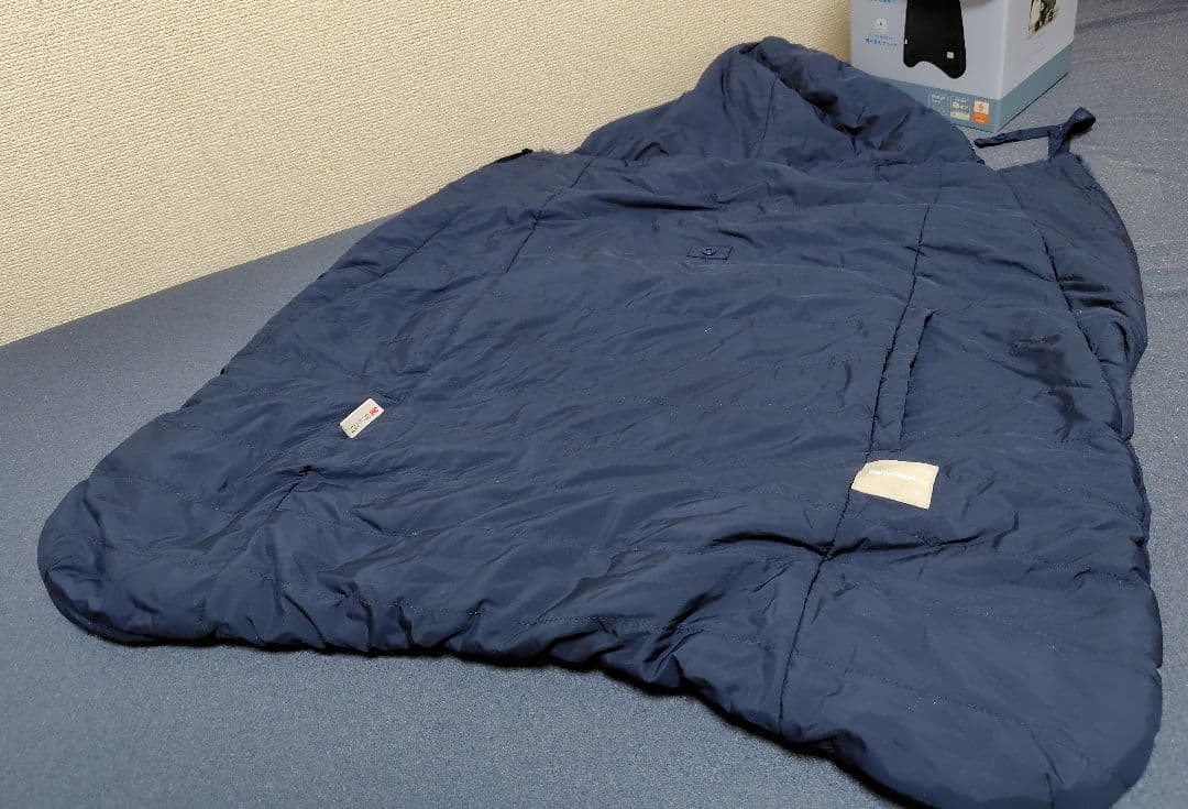 BABYBJÖRN ベビーキャリアハーモニー と BabyHopper冬用カバー