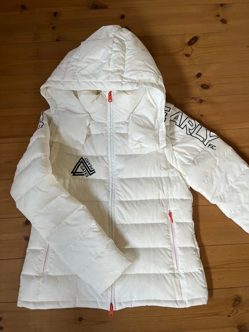 美品　パーリーゲイツ　ゴルフ　ダウンジャケット