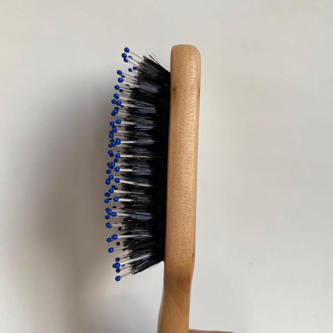 シスレー ヘア リチュアル ザ ブラシ プチ×1個 未使用品 人気ヘアブラシミニ