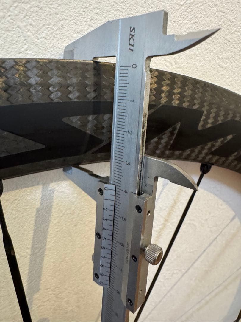 MAVIC COSMIC CARBONE 40 ELITE ホイールセット