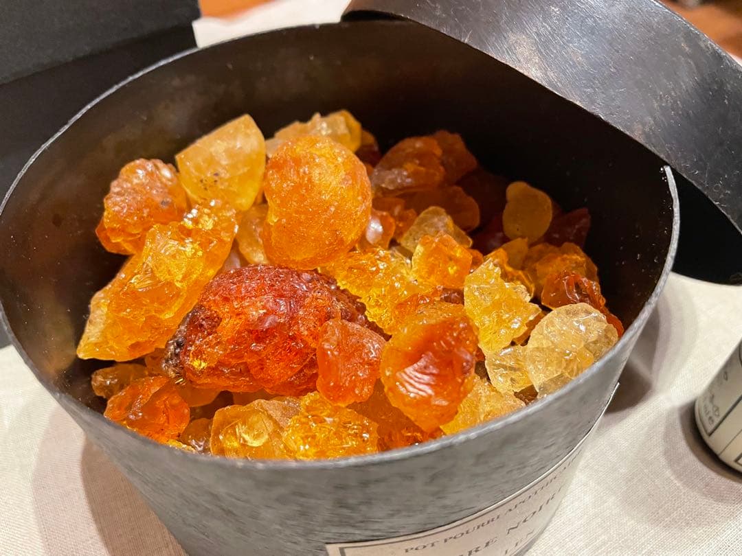 MAD et LEN ポットポプリ アンバー(TERRE NOIRE)オイル付