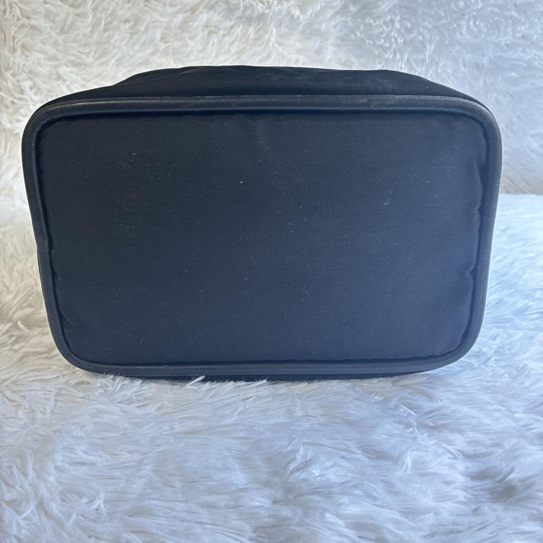 美品✨セリーヌ　黒 ナイロン ショルダーバッグ