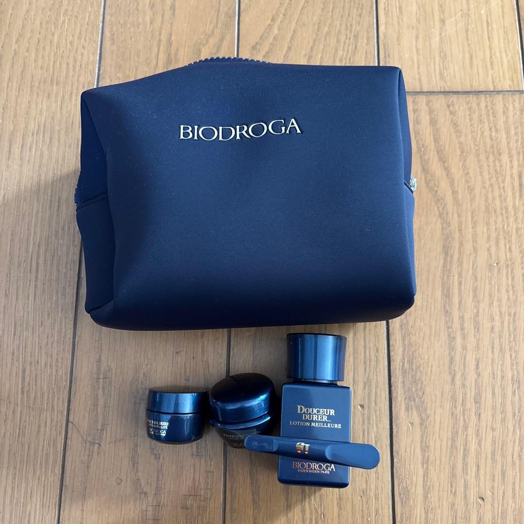 ドゥースデュレコフレ　旅行にどうぞ