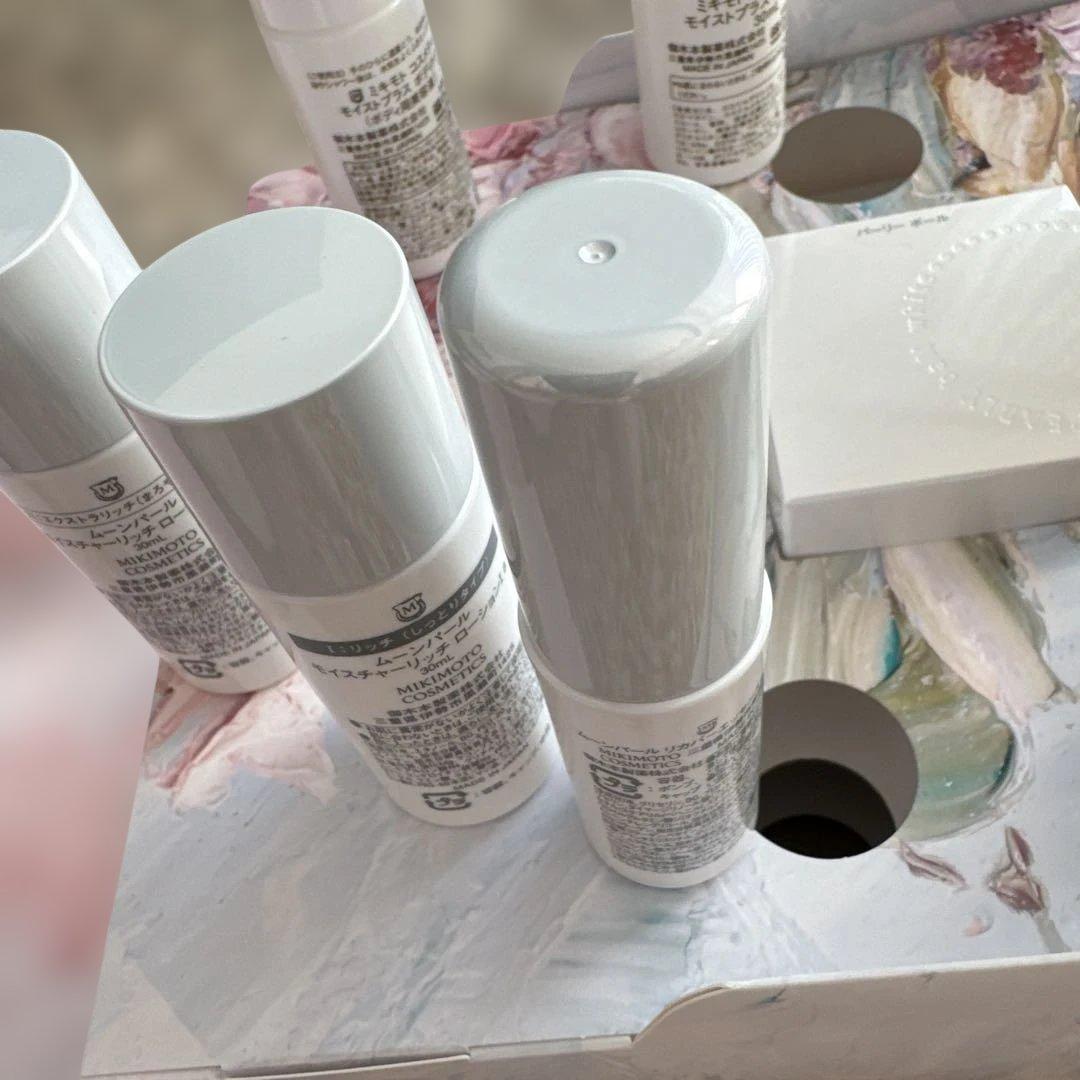 ミキモト化粧品詰め合わせ