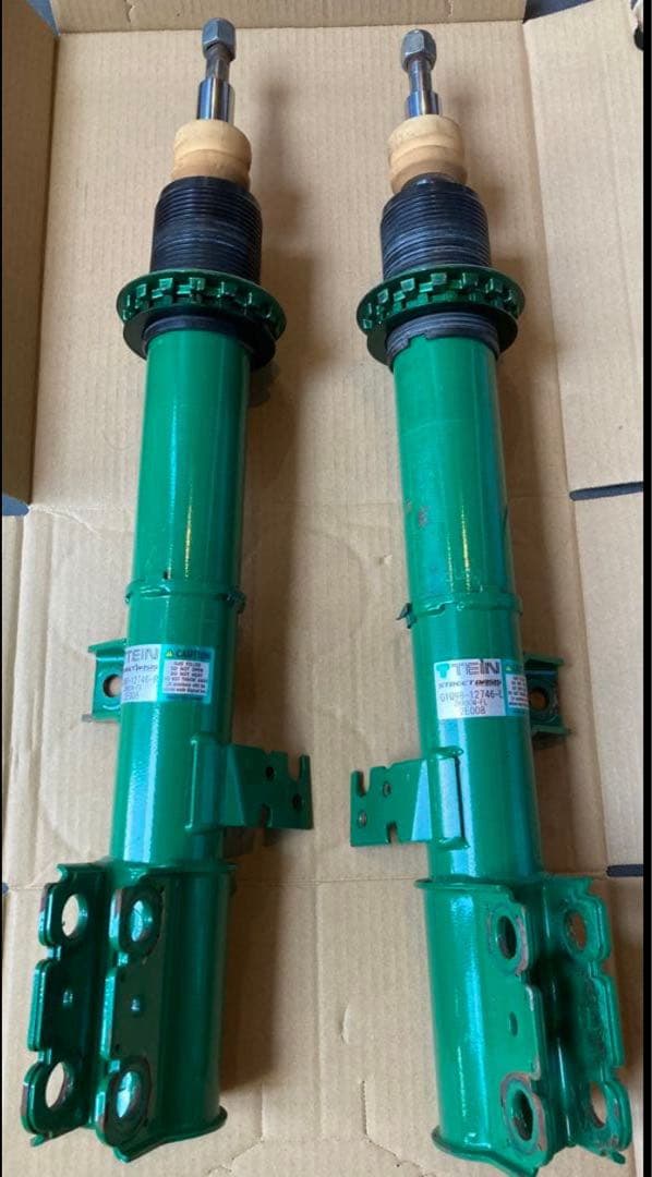 TEIN テイン ストリートベイシス ノア ヴォクシー ZRR80W