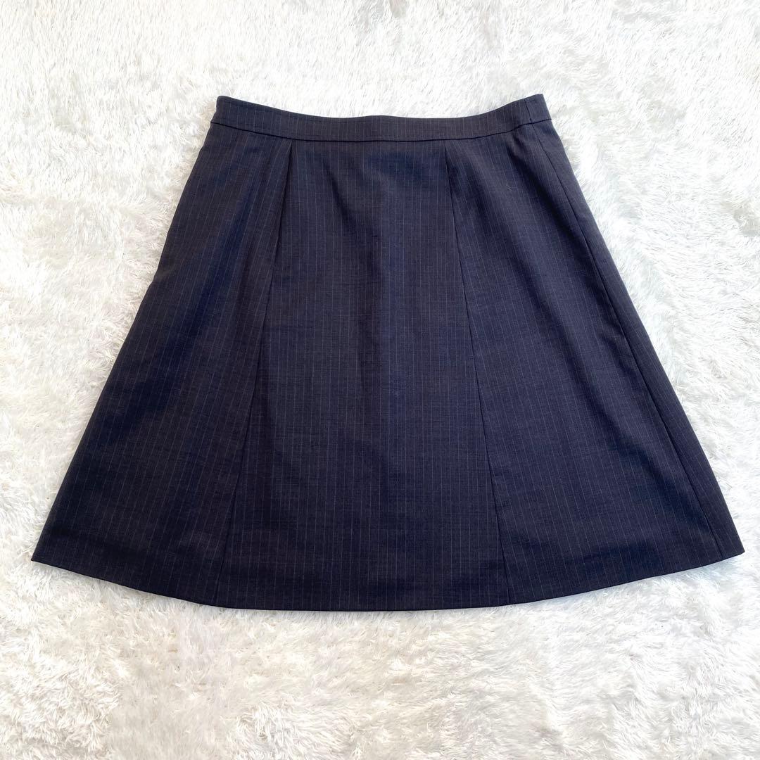 近年モデル　美品　4XL 組曲　スーツ　スカートセットアップ　YUNSA グレー