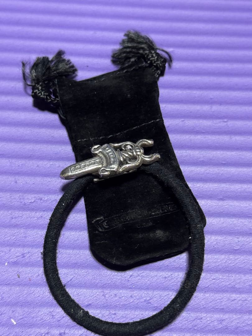 クロムハーツ　タガー　ヘアゴム