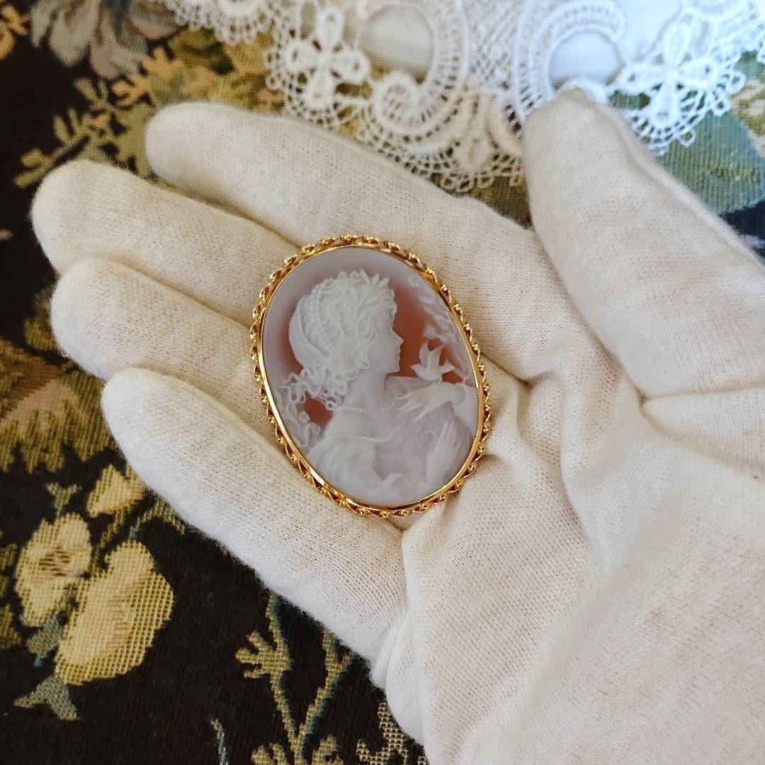 【処分価格☆】カメオ 手彫り K18枠 ブローチ ペンダントトップ 美品
