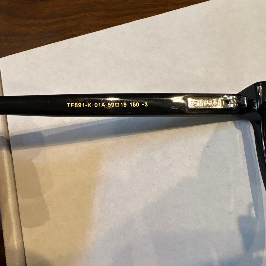 美品・TOM FORD TF891-K 01A 59▫︎19 サングラス 黒