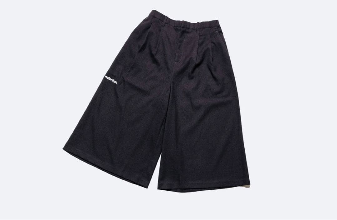 なとり 深海　キュロットパンツ　ズボン　natorium Culottes