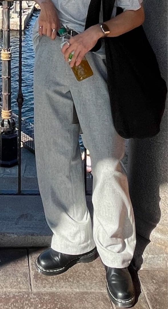 ABELIA EDOWARD GOUCHA グレー　ノータックスラックス　後切替