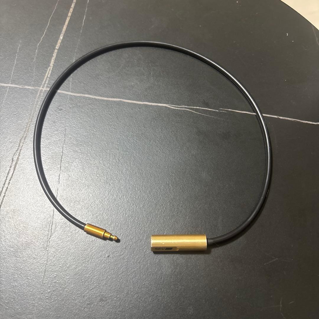 SEV ネックレス ブラック・ゴールド