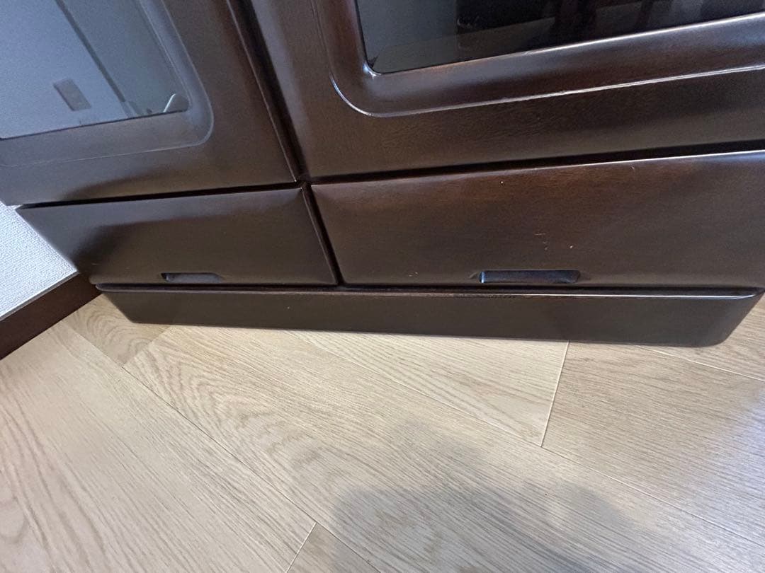 【関家具】ガラス扉本棚