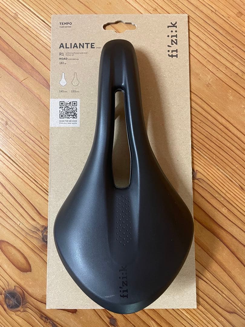 fizikフィジーク TEMPO ALIANTE R1カーボンレール 145mm