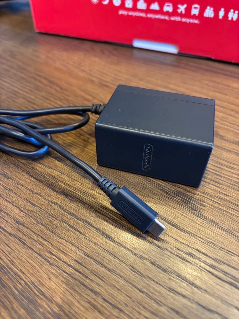 Nintendo Switch 本体 Joy-Con付き 赤箱