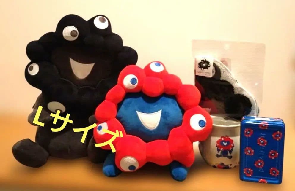 ミャクミャク　黒ミャクミャク　Lサイズぬいぐるみ　マイドオオキニ缶　壺　タオル