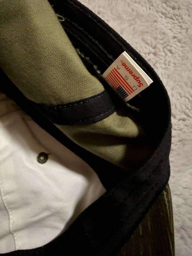 supreme sロゴ　コーデュロイ　カーキ