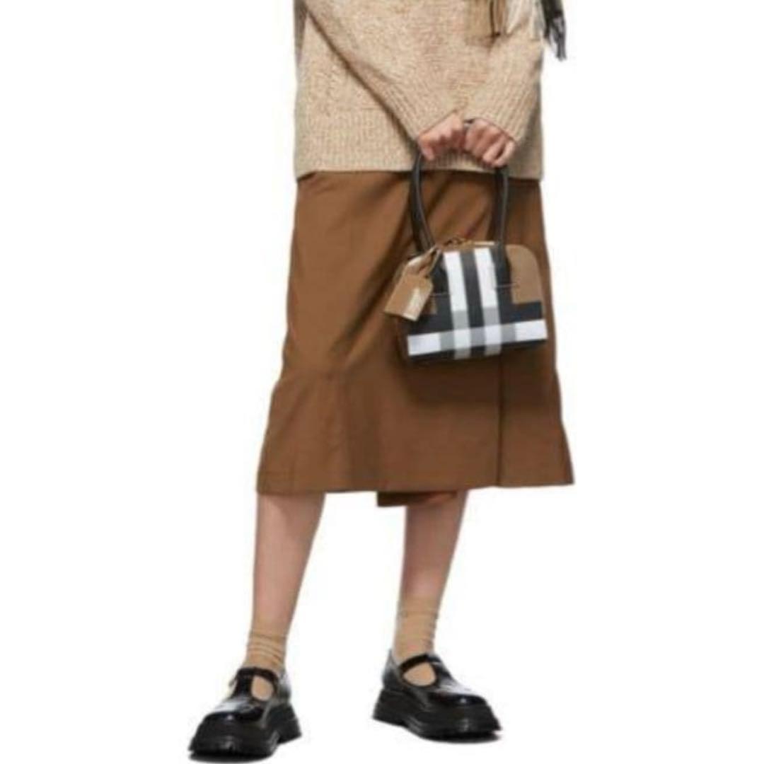 BURBERRY ブラッククロコ T-Bar ローファー メリージェーン36