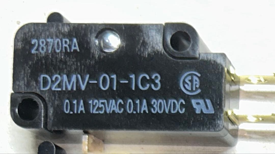 【現品限り】マイクロスイッチ D2MV-01-1C3他53個セット