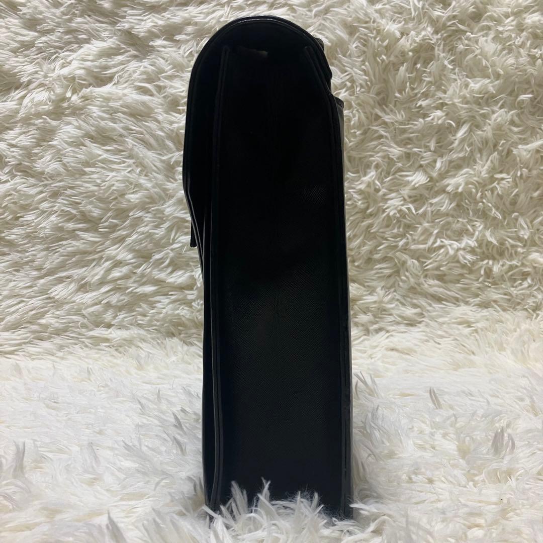 バーバリー ビジネスバッグ ブリーフケース サフィアーノレザー 鍵付き A4 黒