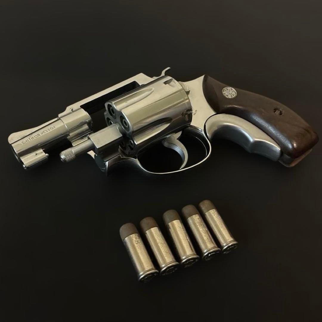 ま*ん様 モデルガン　スミス&ウェッソン チーフスペシャル 木製グリップ