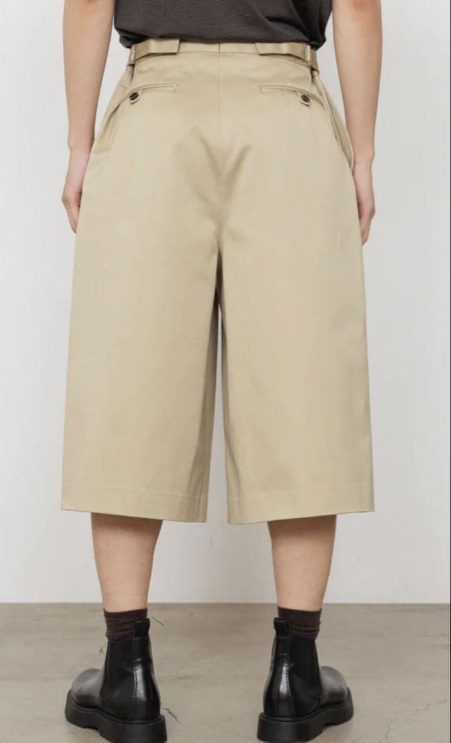 marka オーガニックコットンツイル / 2タッククロップドトラウザーズ