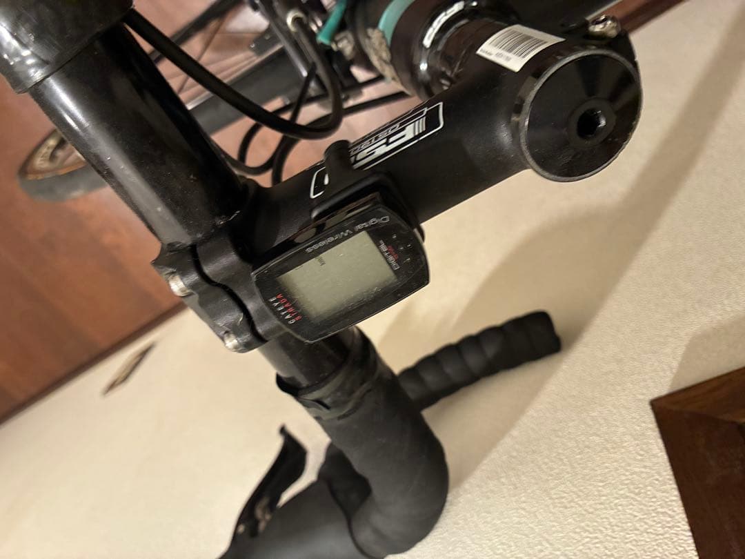 ビアンキ SEMPRE 105 フルカーボン ロードバイク