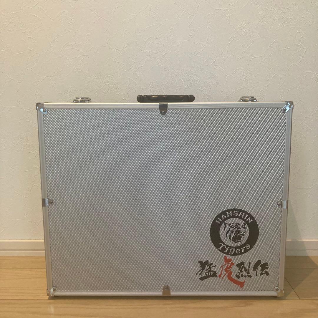 美品 阪神タイガース 猛虎列伝 メモリアルDVD 全50巻セット アルミケース付