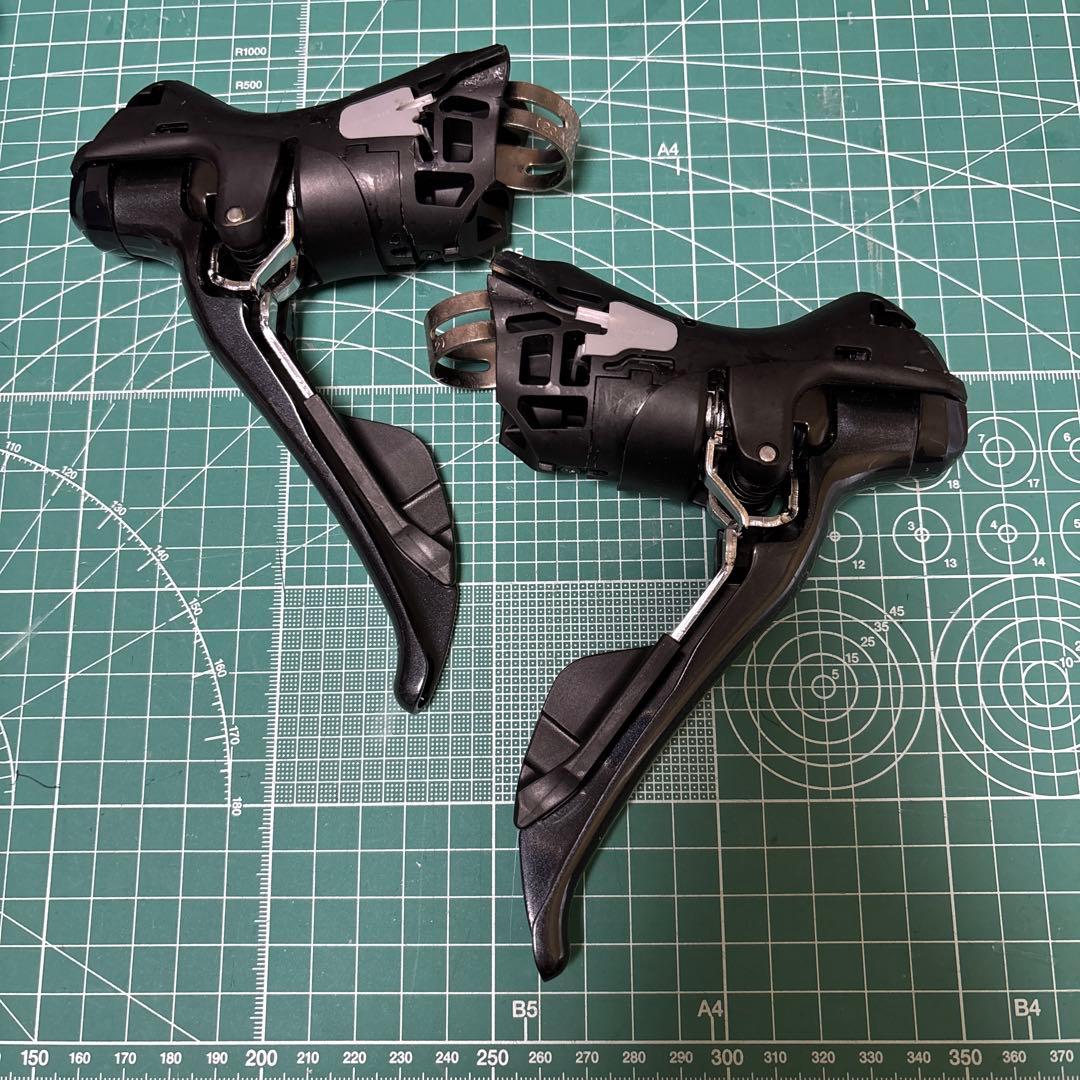 シマノ　SORA STーR3000 2×9