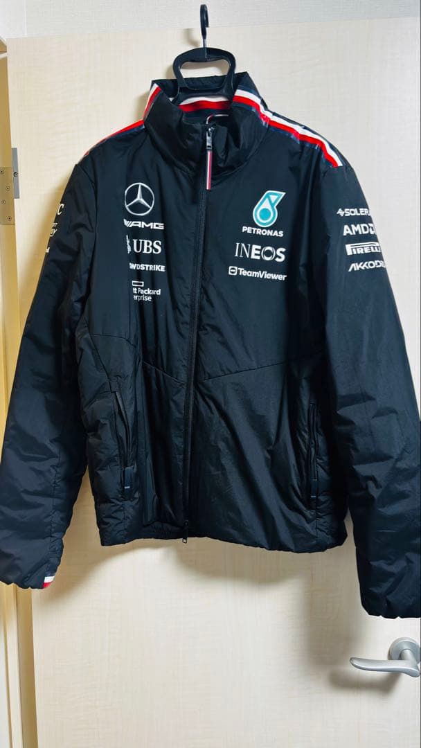 AMG トミーヒルフィガー　支給品