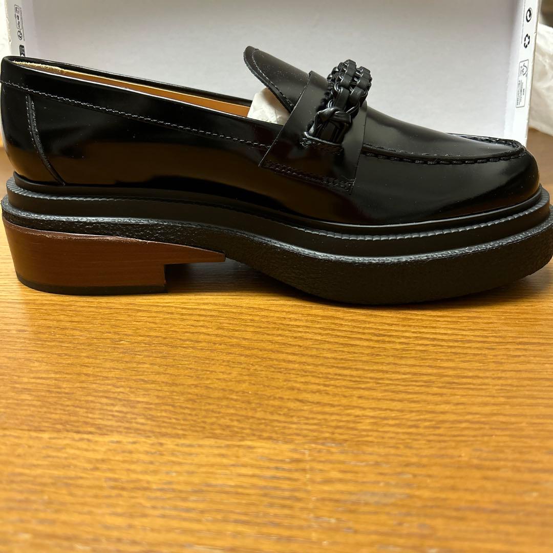 TOD'S ローファー　38 1/2 未使用　極美品