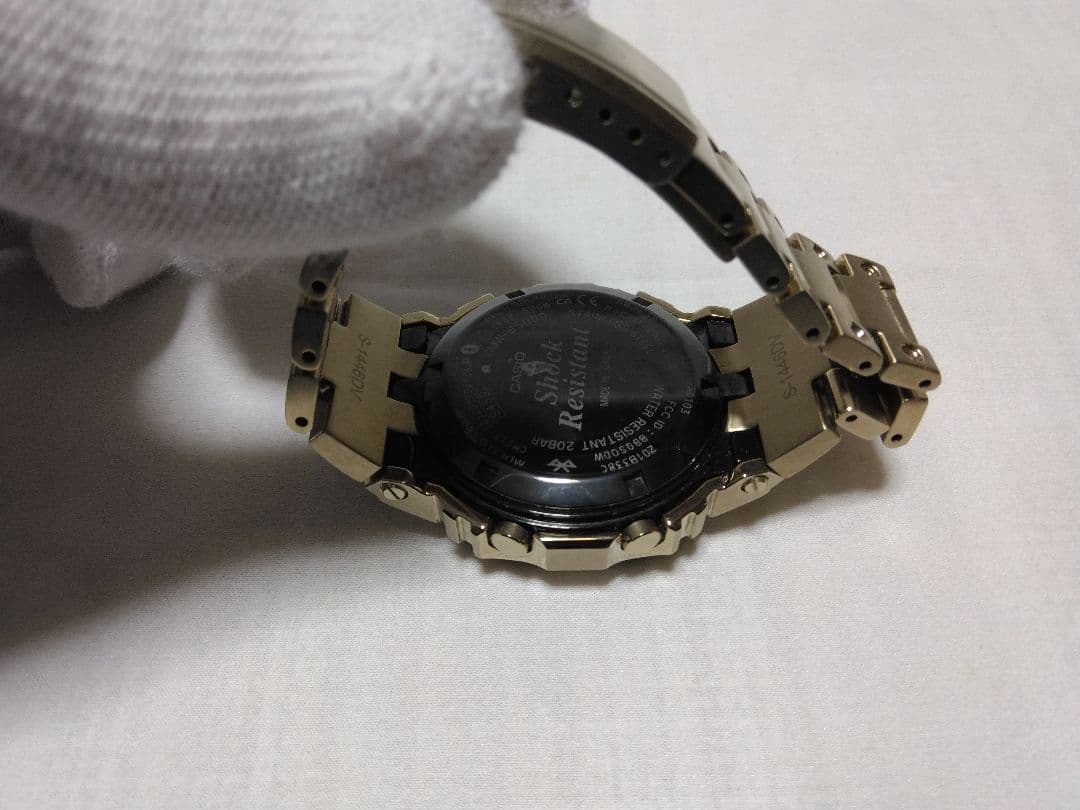 CASIO G-SHOCK GMW-B5000 ゴールド