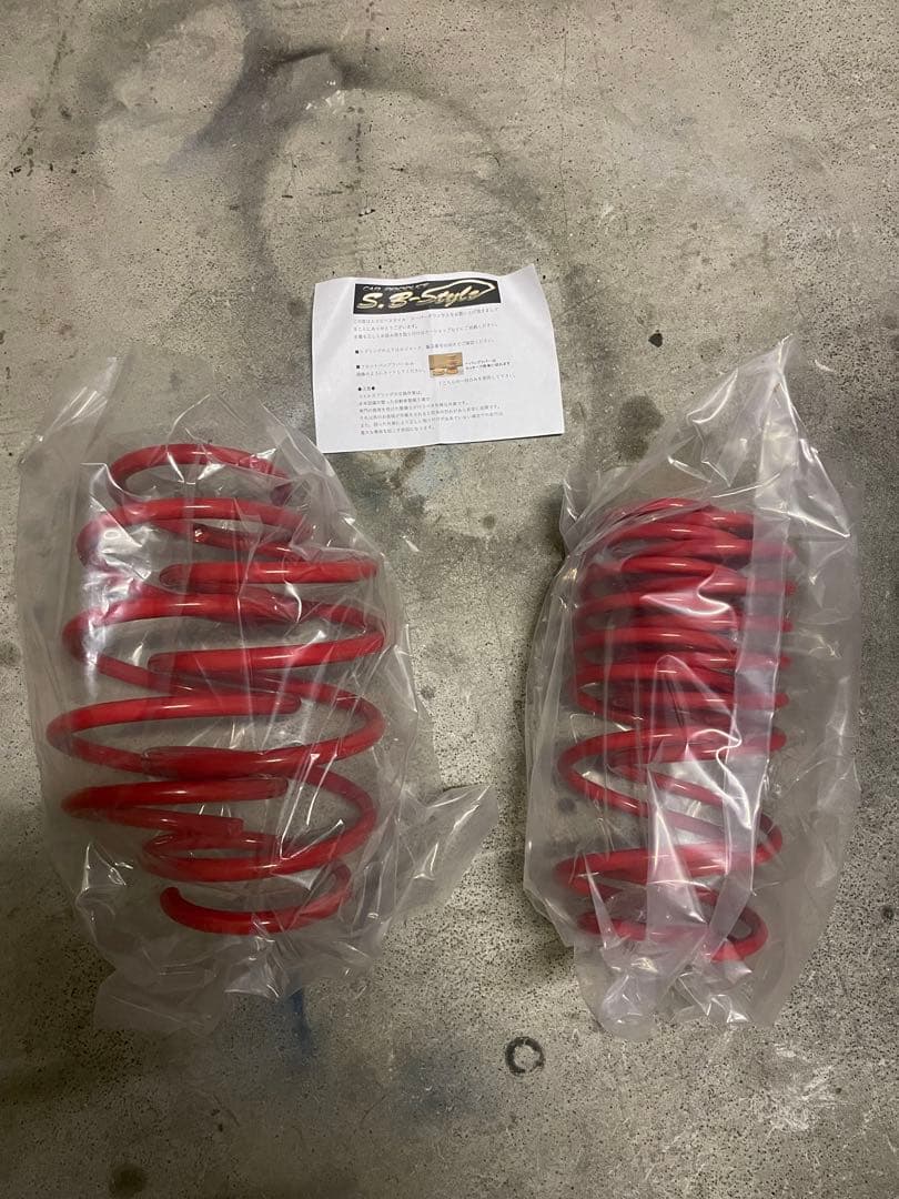 S.B.Style 新品未使用 ダウンサスタイプS 30プリウス用