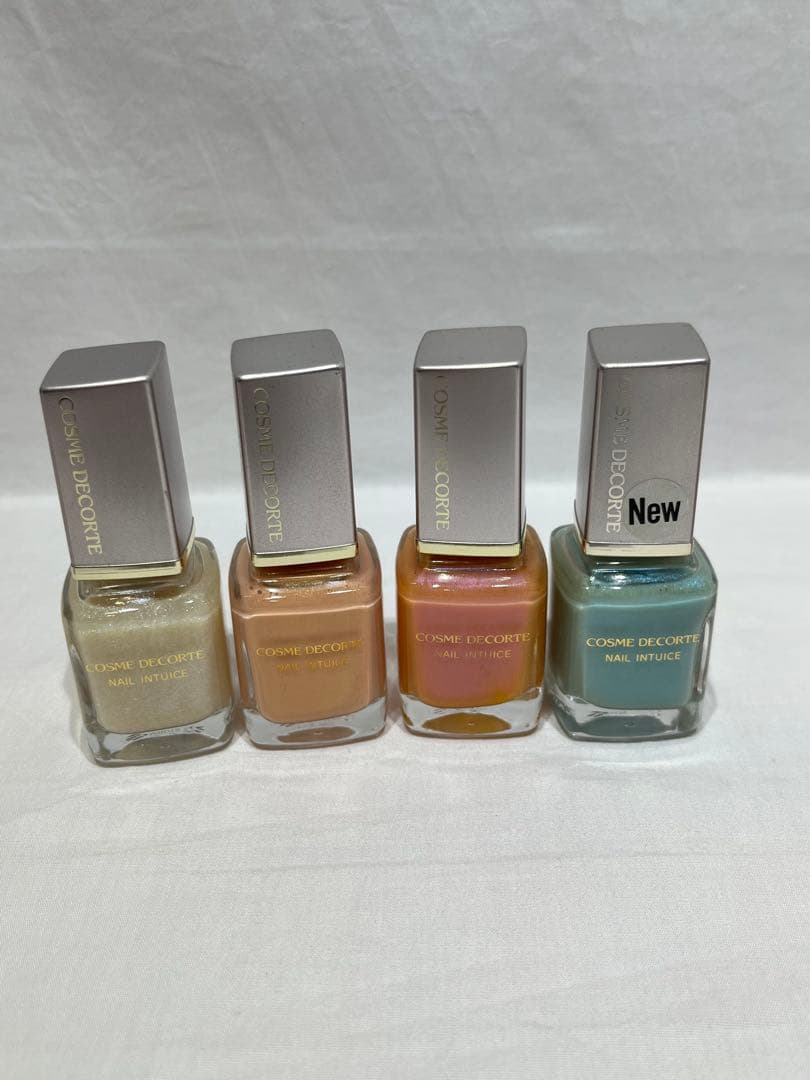 DECORTÉ ネイルイントゥイス 13本