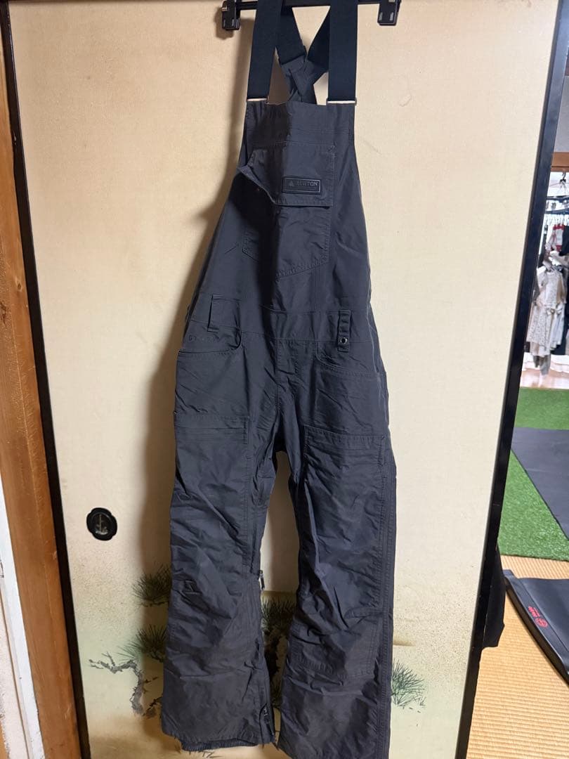 美品バートン　GORETEX スノーボードビブパンツ　女性用