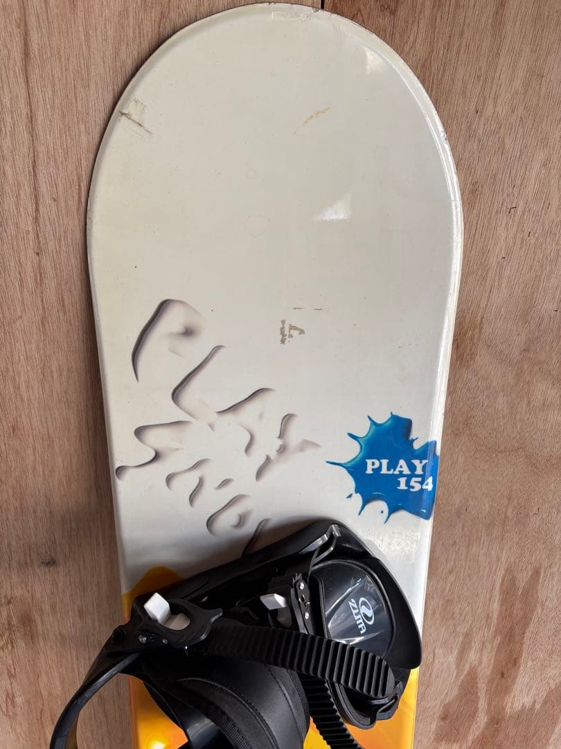 初心者向け　PLAY 154 スノーボード ZUMA ビンディング