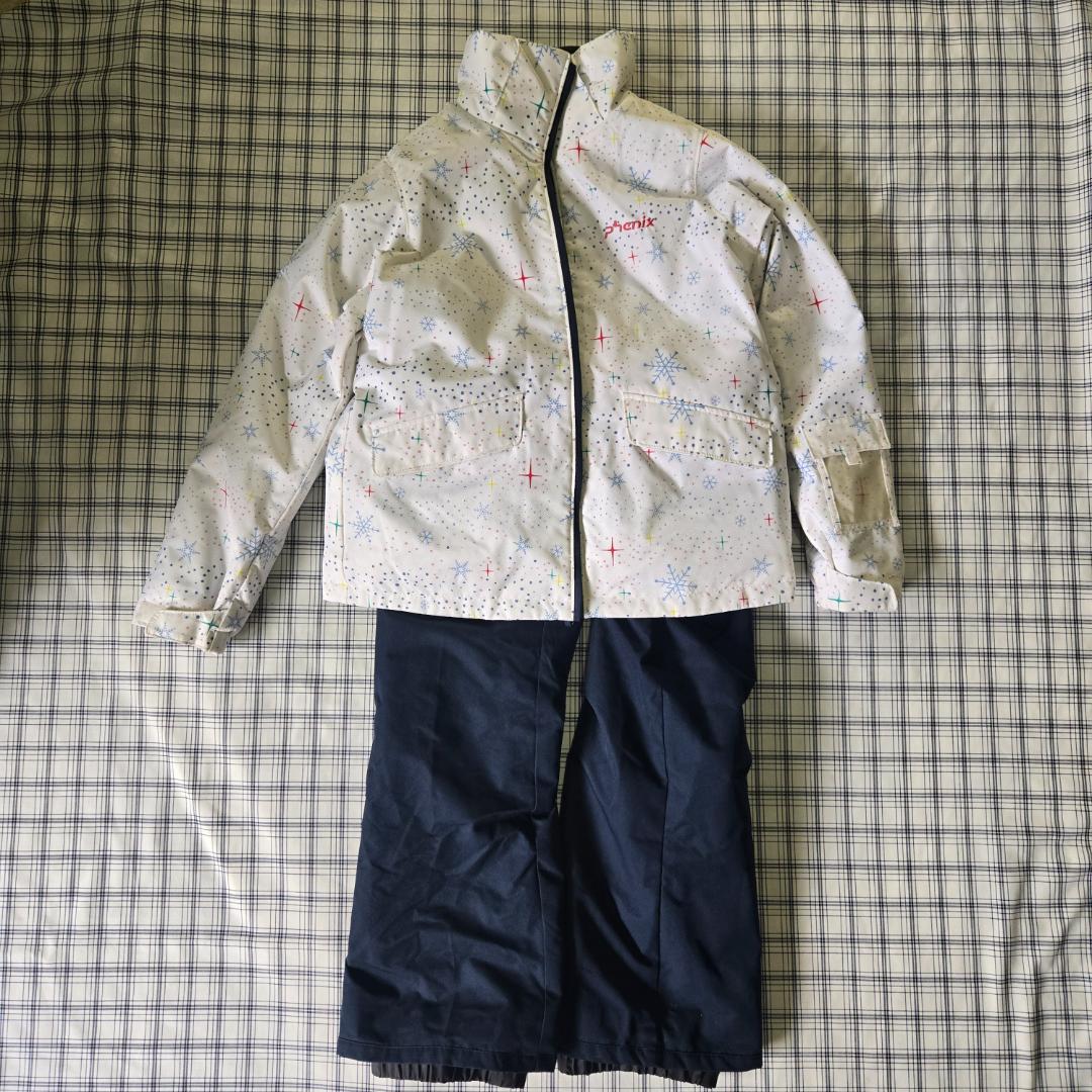 Phenix スキーウェア　１５０ｃｍ　女の子　美品
