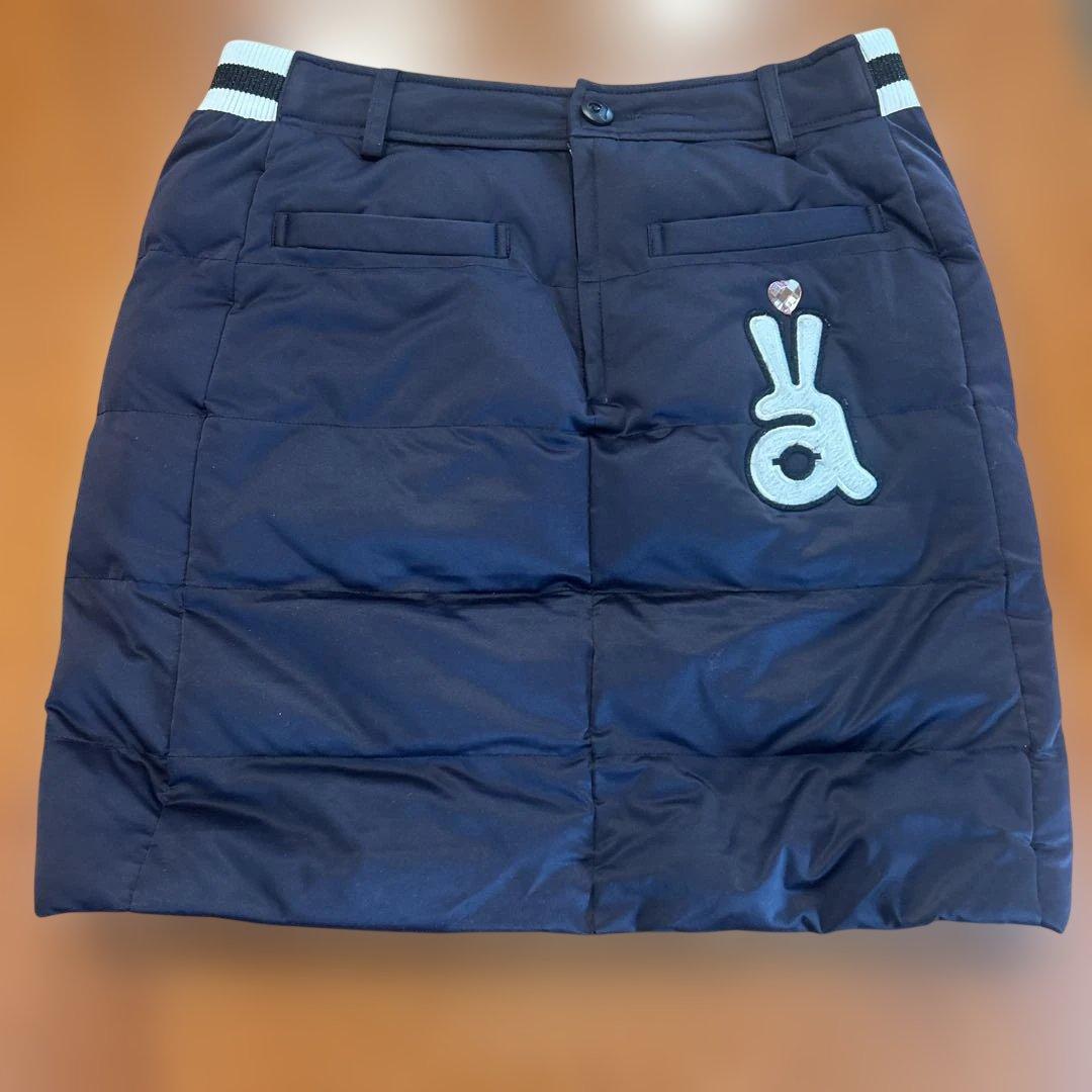 ネイビーフード付き　中綿　ダウン セットアップ　Mサイズ