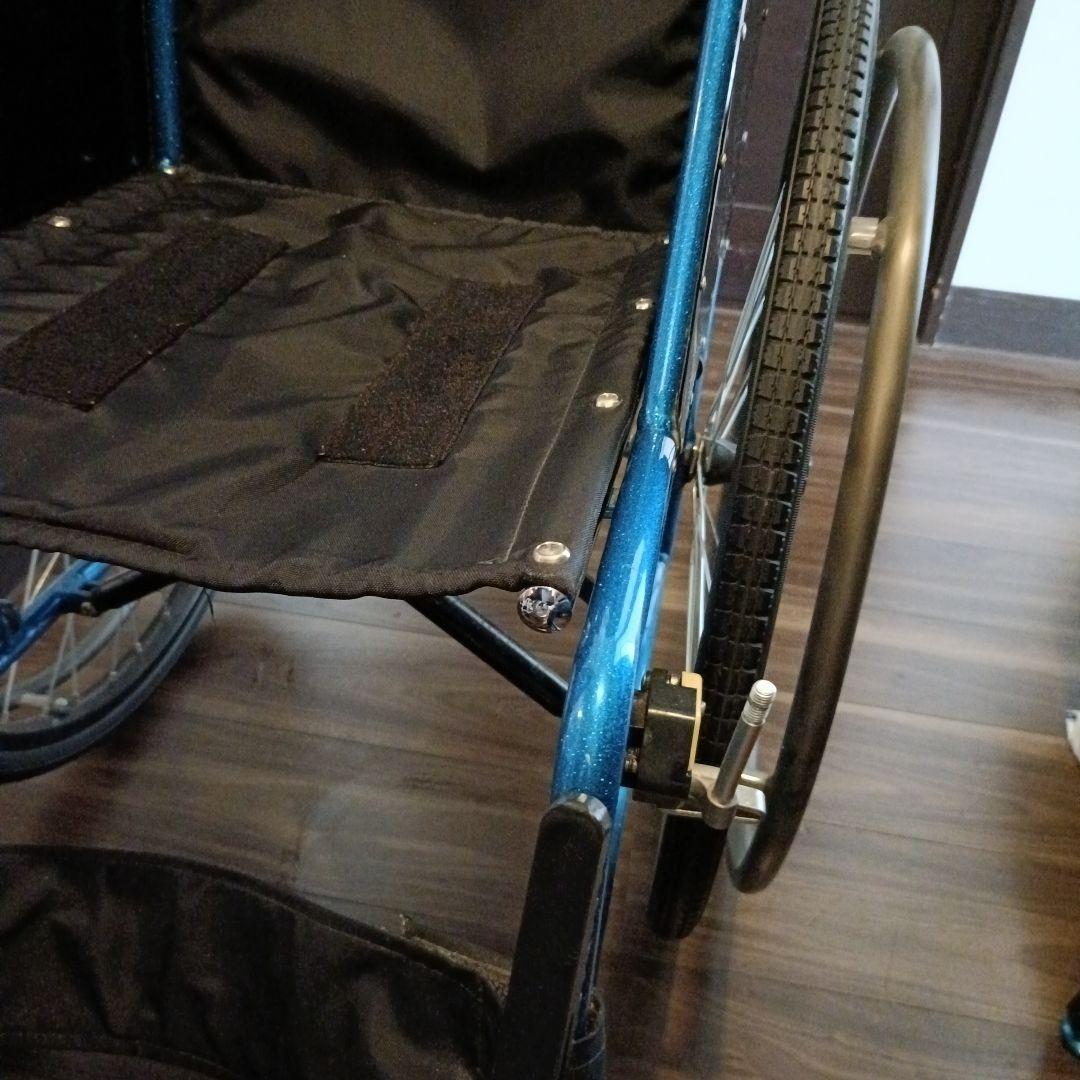 タイヤ新品！軽量！ノーパンクタイヤ！自走式車椅子