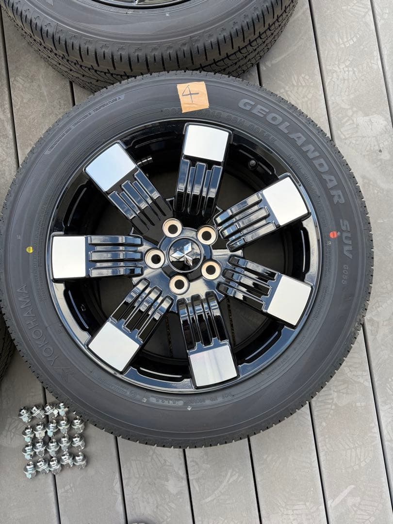 ①/4】2026式デリカd5 純正タイヤホイール4本セット新車外し グレードP